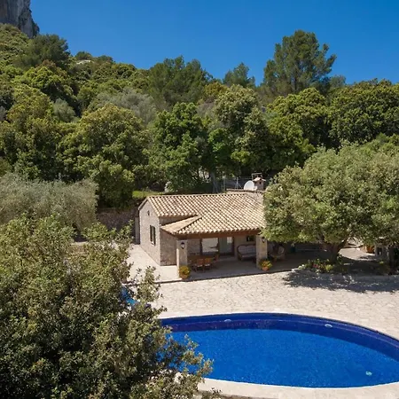 Sleeps 4 Pool Air Con Wifi * Pollenca