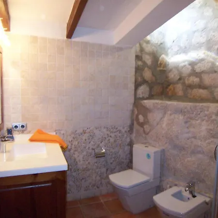 Sleeps 4 Pool Air Con Wifi *